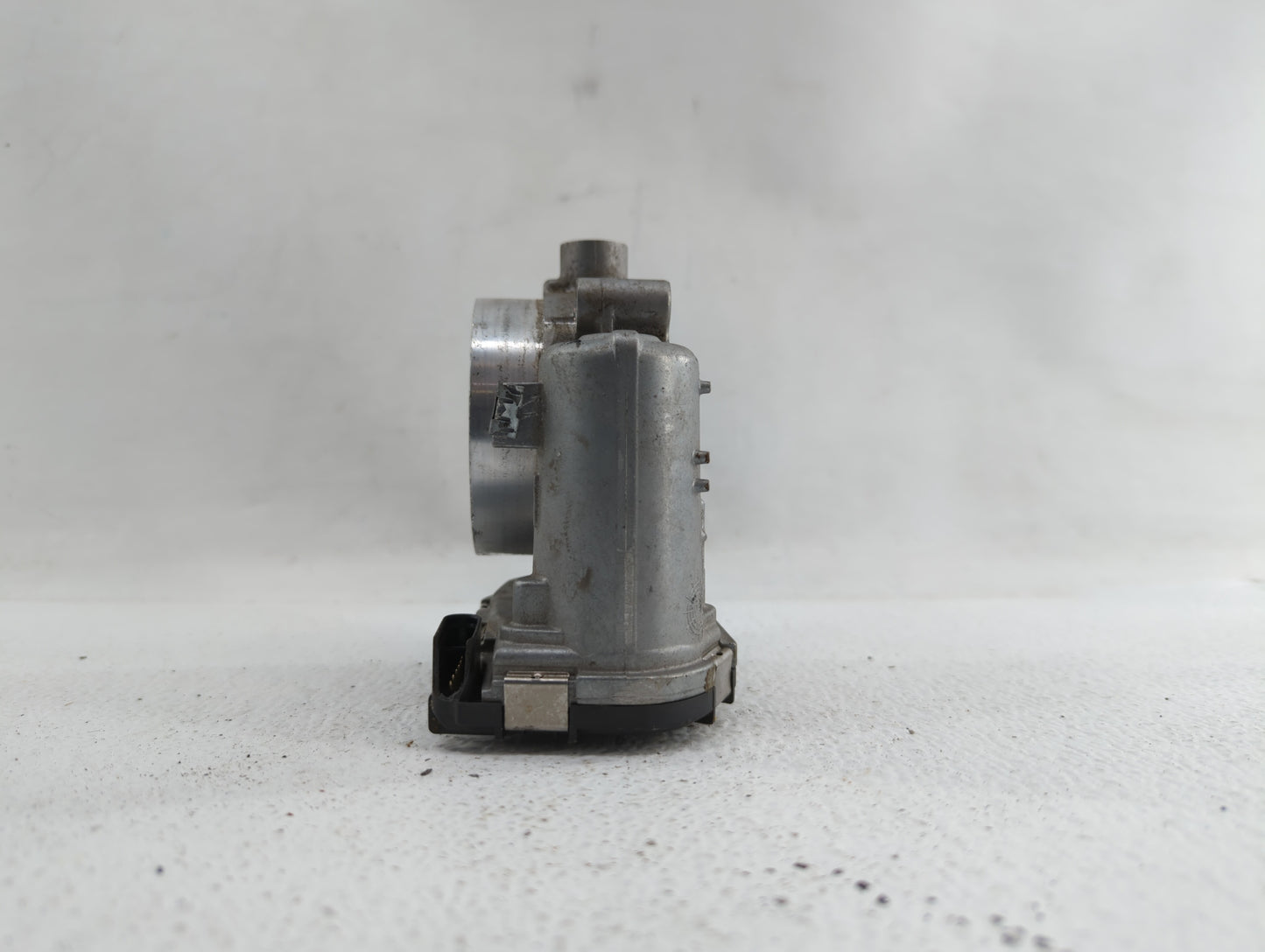 2011-2018 Chrysler 300 Throttle Body P/N:05184349AC 05184349AE, 05184349AF Fits Fits 2011 2012 2013 2014 2015 2016 2017 2018