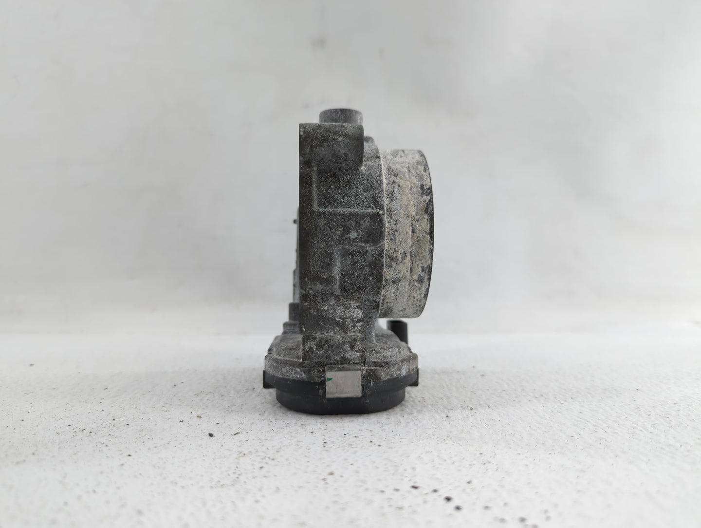 2011-2018 Chrysler 300 Throttle Body P/N:05184349AC 05184349AE, 05184349AF Fits Fits 2011 2012 2013 2014 2015 2016 2017 2018