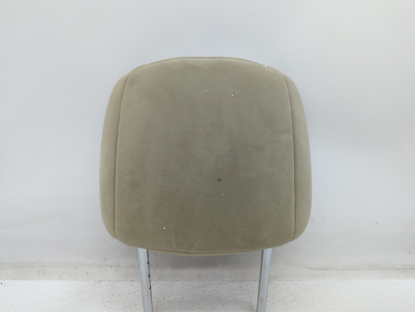 2015-2018 Chrysler 300 Headrest Head Rest Front Driver Passenger Seat Fits Fits 2015 2016 2018 OEM Used Auto Parts - Oemused