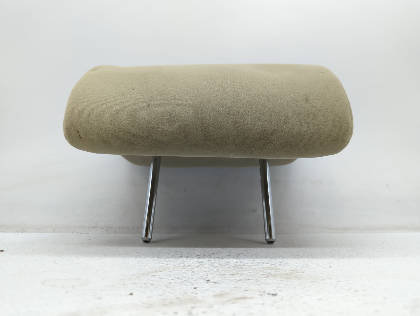 2015-2018 Chrysler 300 Headrest Head Rest Front Driver Passenger Seat Fits Fits 2015 2016 2018 OEM Used Auto Parts - Oemused