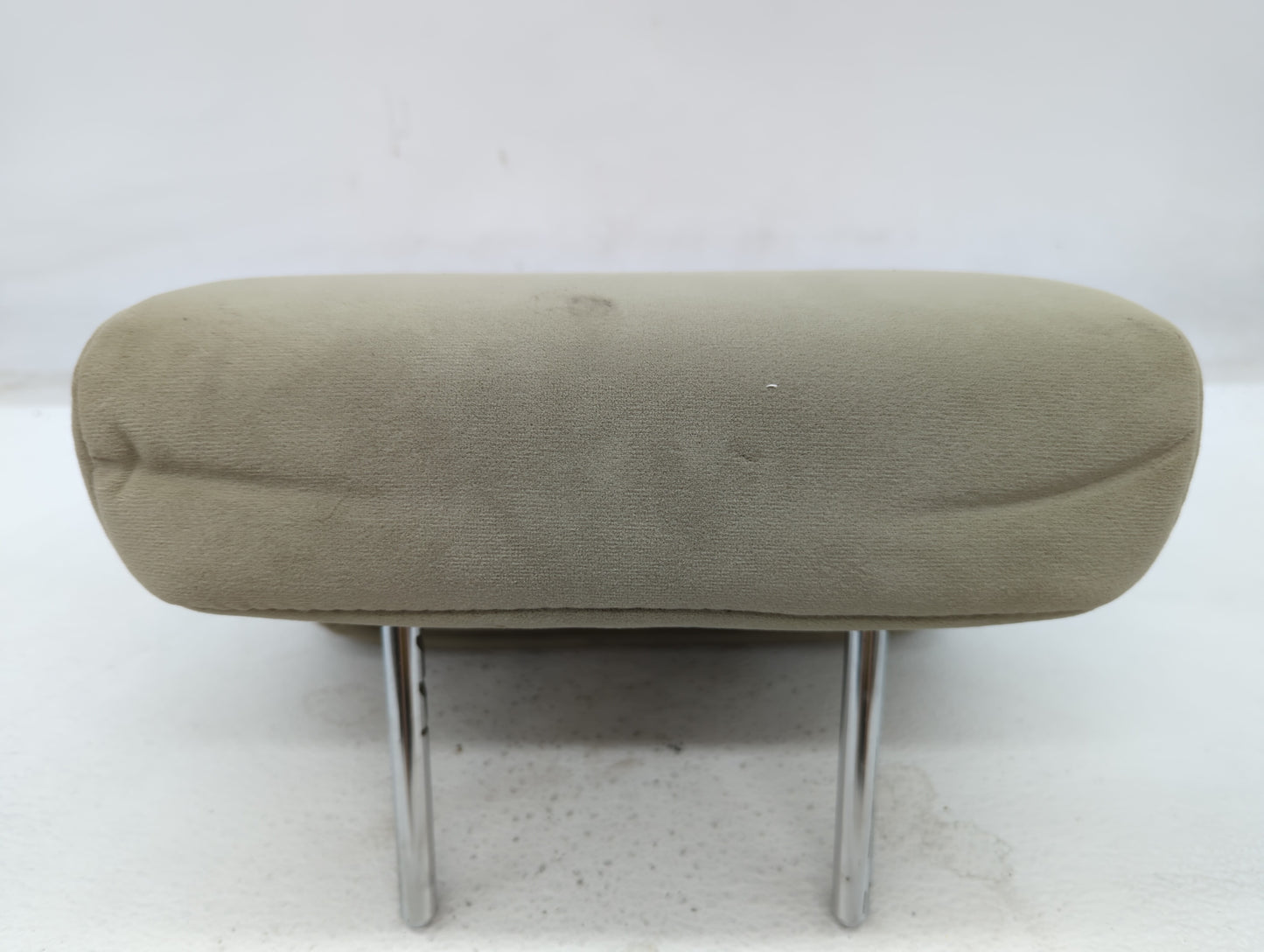 2015-2018 Chrysler 300 Headrest Head Rest Front Driver Passenger Seat Fits Fits 2015 2016 2018 OEM Used Auto Parts - Oemused