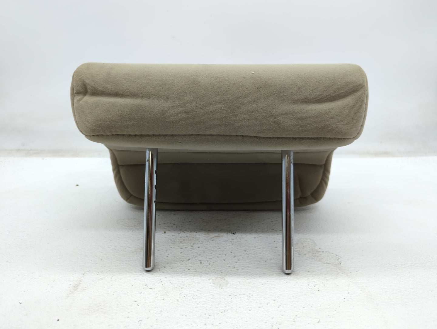 2015-2018 Chrysler 300 Headrest Head Rest Front Driver Passenger Seat Fits Fits 2015 2016 2018 OEM Used Auto Parts - Oemused