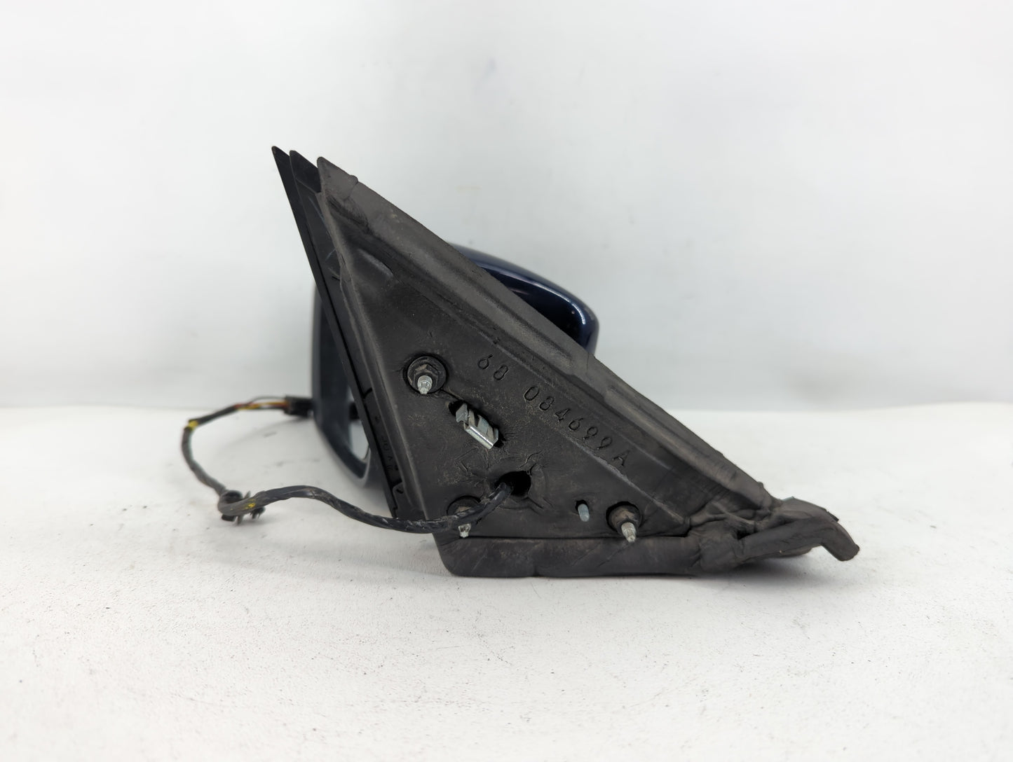 2015-2016 Chrysler 300 Driver Side View Mirror - Left Door Mirror OEM Used - Oemusedautoparts1.com