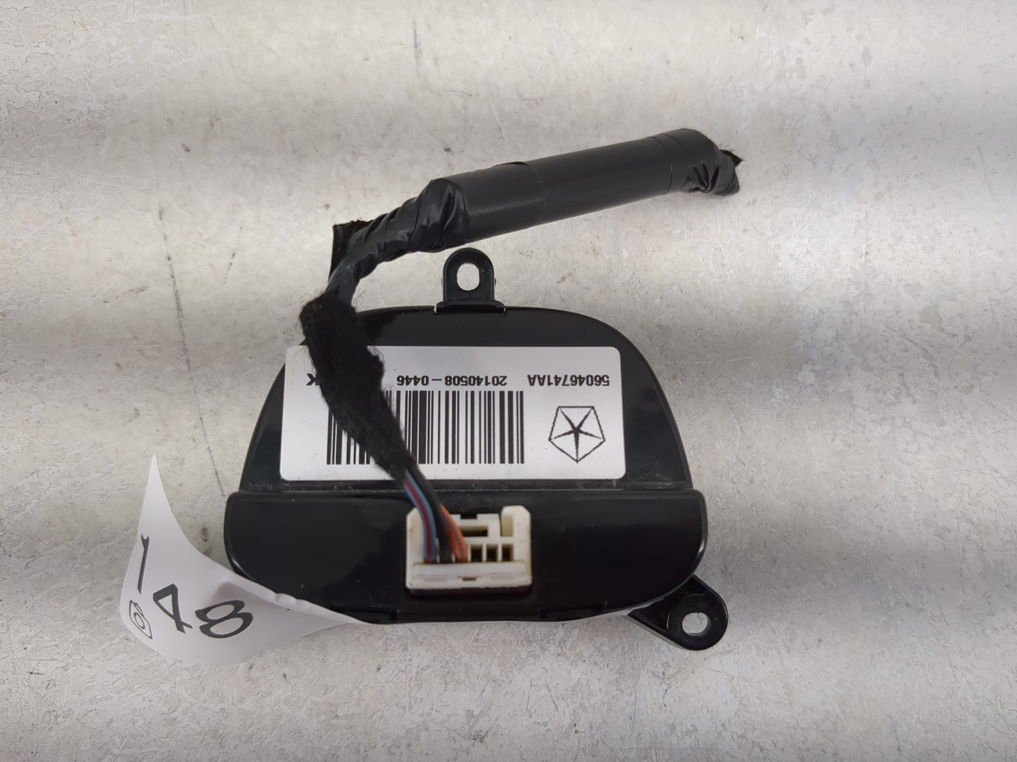 2015 Chrysler Town and Country Digitial Dash Clock P/N:56046741AA Fits OEM Used Auto Parts - Oemusedautoparts1.com