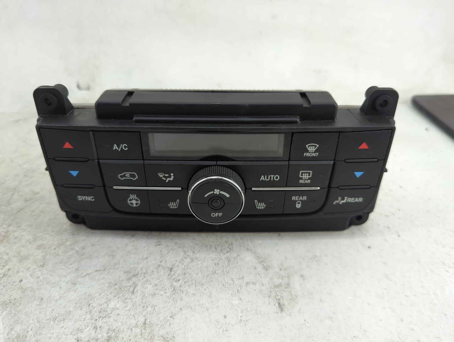 2015 Chrysler Town and Country Climate Control Module Temperature AC/Heater Replacement P/N:55111367AG 5HB010802-59 Fits OEM