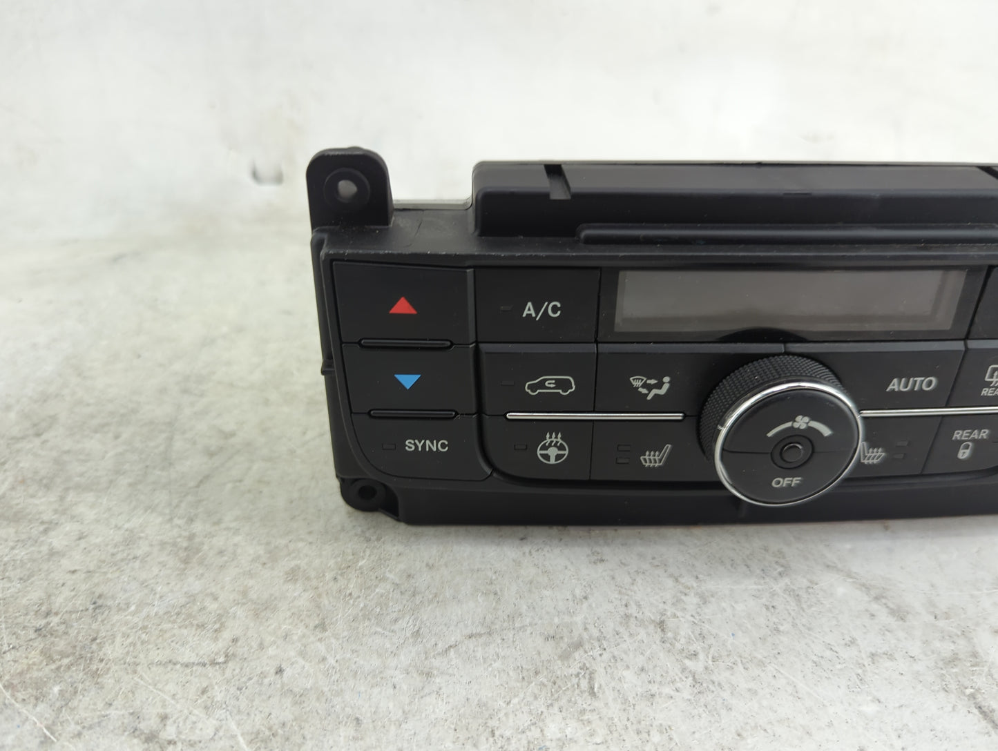 2015 Chrysler Town and Country Climate Control Module Temperature AC/Heater Replacement P/N:55111367AG 5HB010802-59 Fits OEM