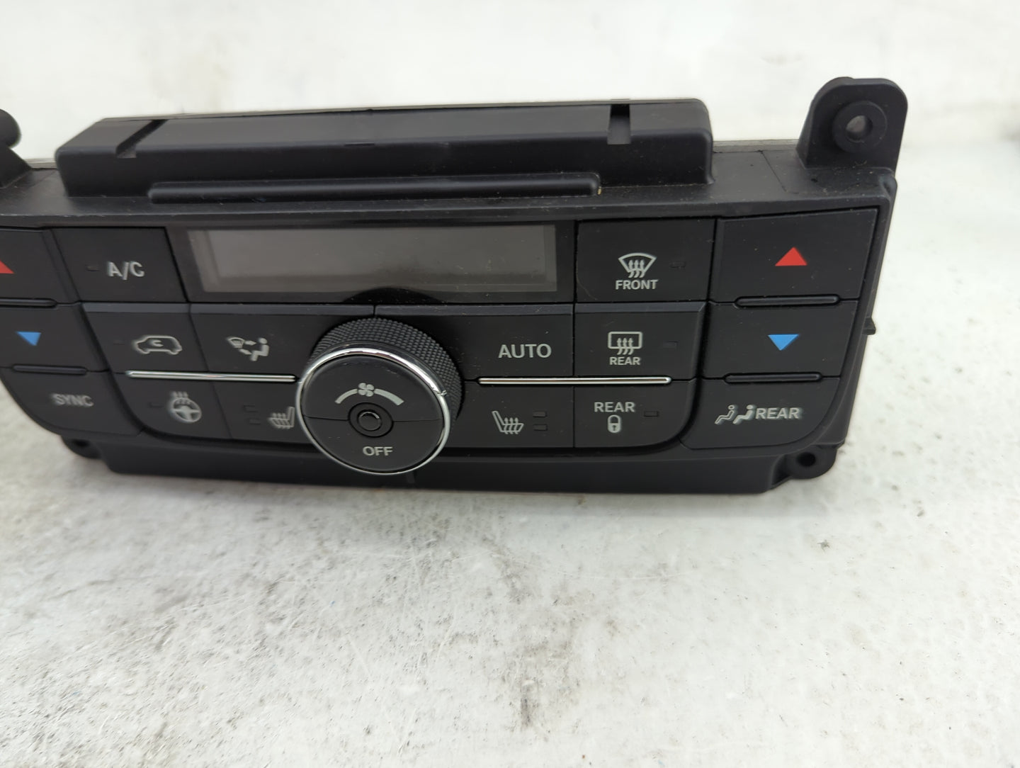 2015 Chrysler Town and Country Climate Control Module Temperature AC/Heater Replacement P/N:55111367AG 5HB010802-59 Fits OEM
