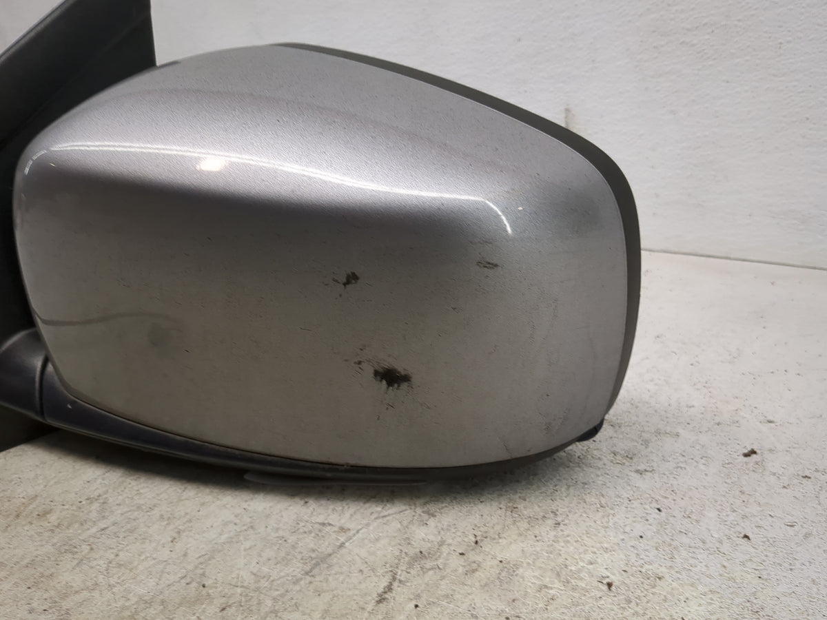 2015 Chrysler Town and Country Driver Side View Mirror - Left Door Mirror OEM Used - Oemusedautoparts1.com