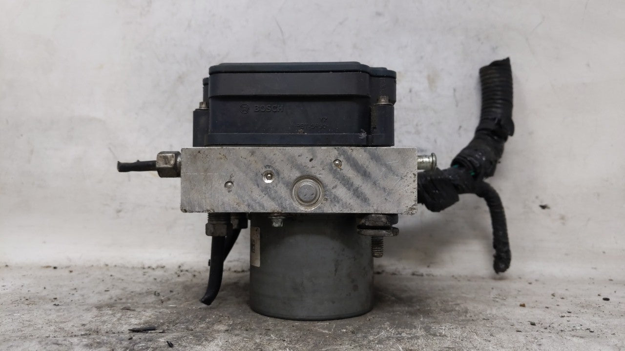 2014 Chrysler Town & Country ABS Pump Control Module Replacement P/N:68183803AC Fits OEM Used Auto Parts - Oemusedautoparts1