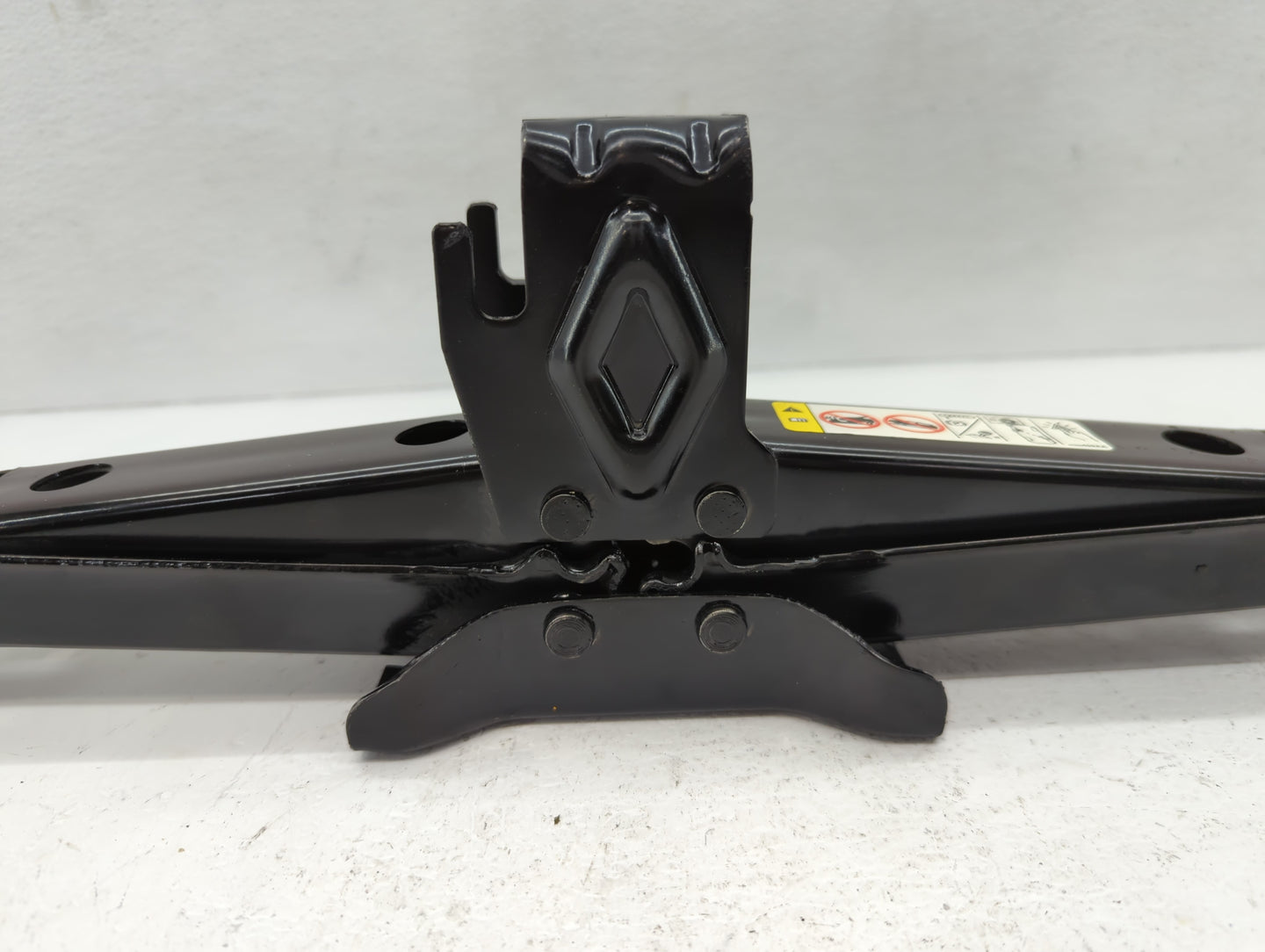 2015 Chrysler Town & Country Spare Scissor Car Jack - Oemusedautoparts1.com