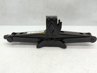 2015 Chrysler Town & Country Spare Scissor Car Jack - Oemusedautoparts1.com