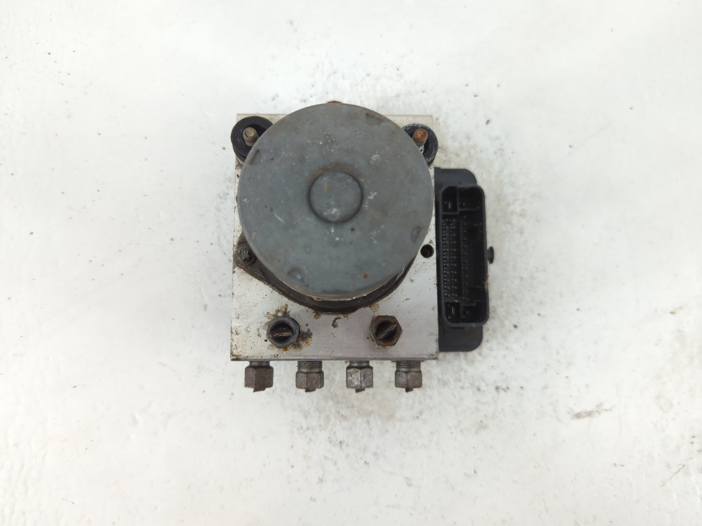 2015-2016 Chrysler Town & Country ABS Pump Control Module Replacement P/N:P68183803AC Fits Fits 2015 2016 2017 2018 2019 202