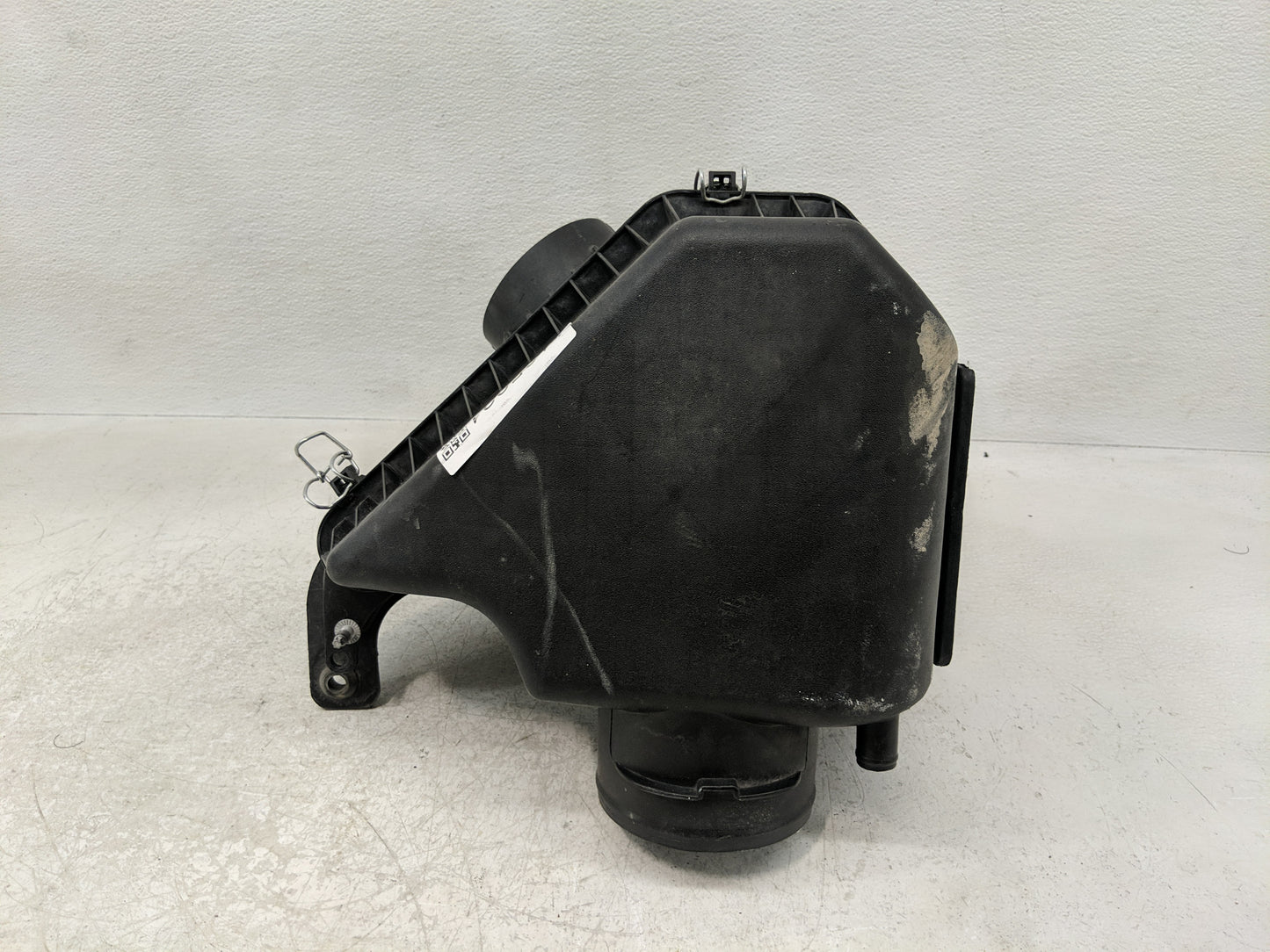 2011-2016 Chrysler Town & Country Air Cleaner Intake-duct Hose Tube - Oemusedautoparts1.com