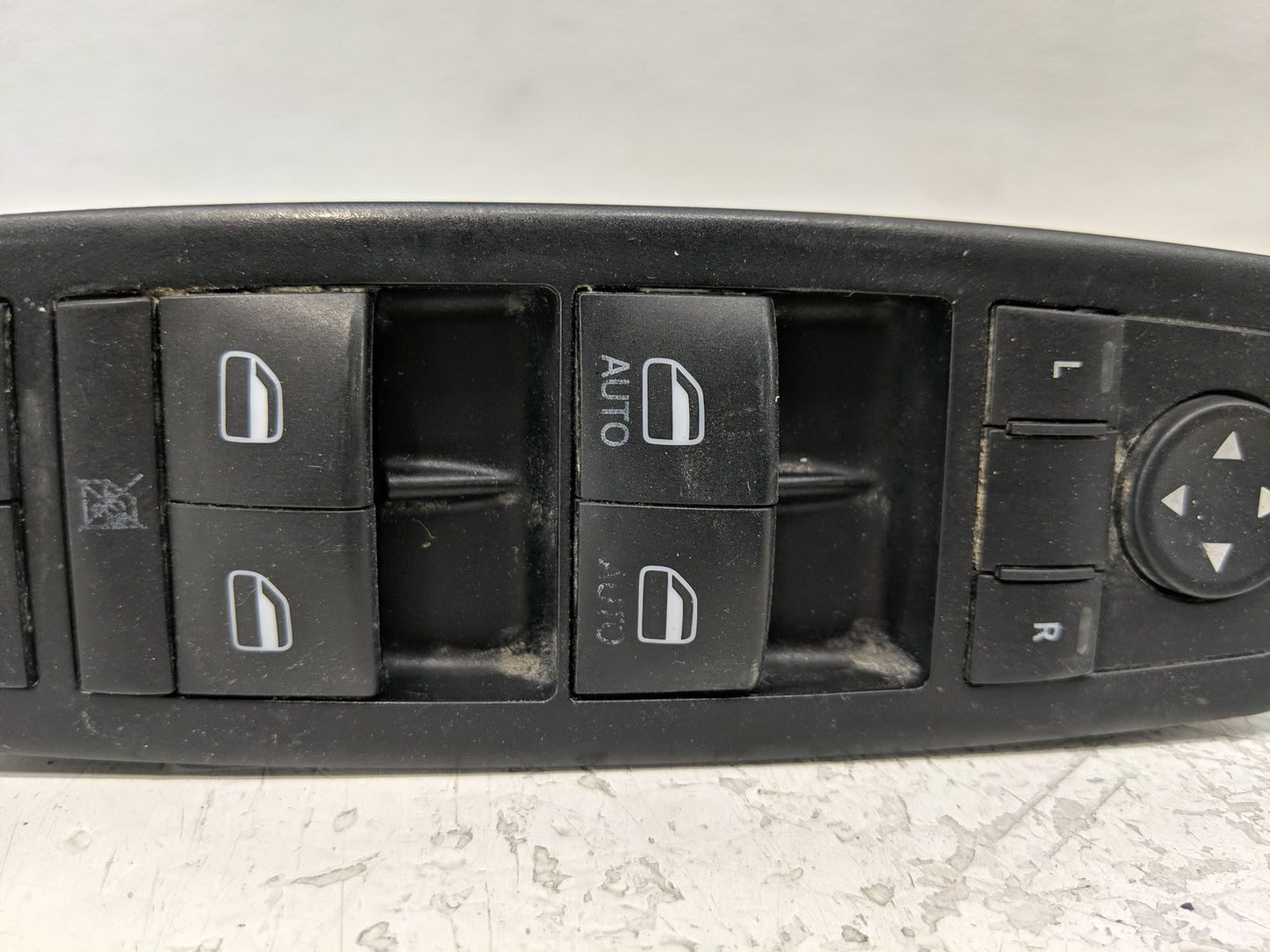 2012-2016 Chrysler Town & Country Master Power Window Switch Replacement Driver Side Left P/N:68110871AA 68110866AA Fits OEM