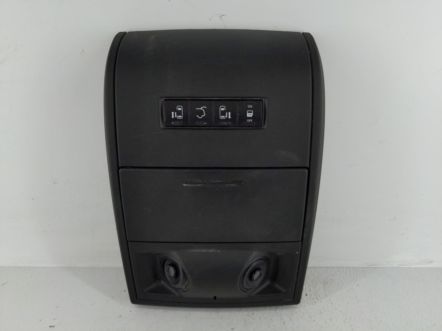 2015 Chrysler Town & Country Overhead Roof Console - Oemusedautoparts1.com