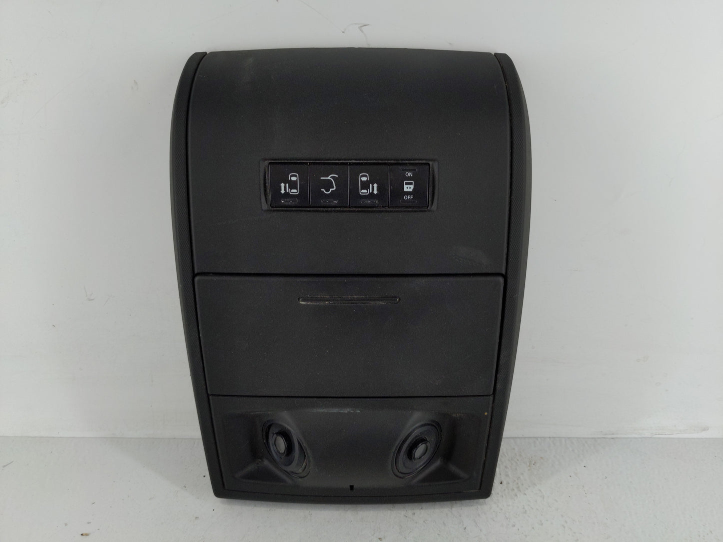 2015 Chrysler Town & Country Overhead Roof Console - Oemusedautoparts1.com
