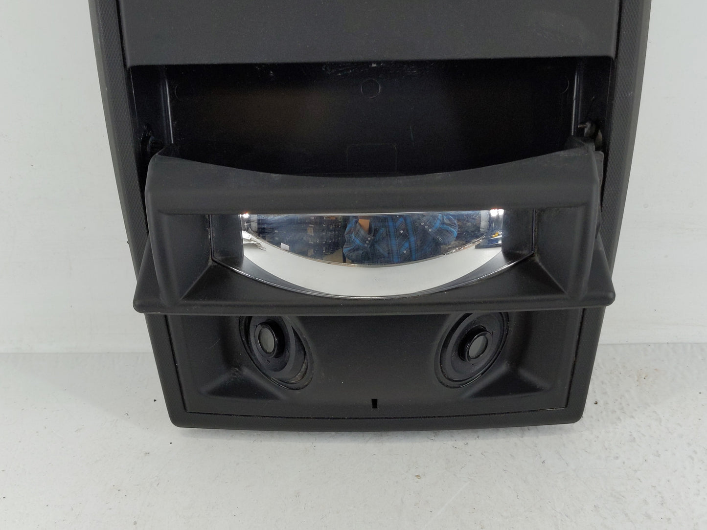 2015 Chrysler Town & Country Overhead Roof Console - Oemusedautoparts1.com