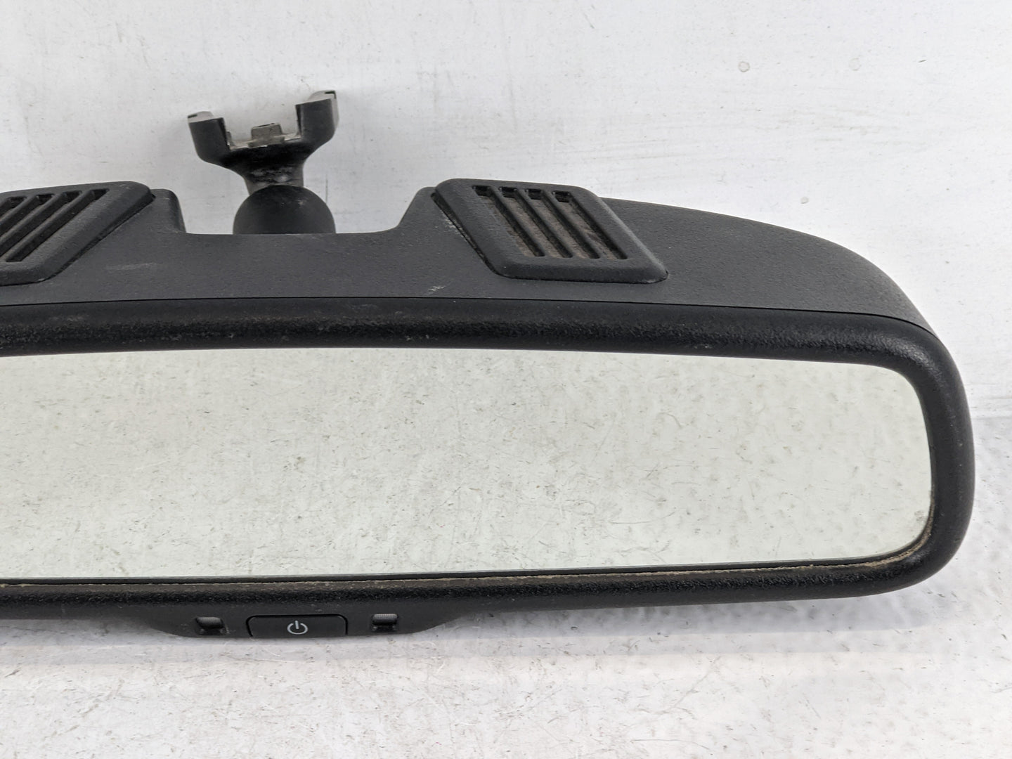 2013-2016 Chrysler Town & Country Interior Rear View Mirror Replacement OEM P/N:E11026130 Fits Fits 2013 2014 2015 2016 2017