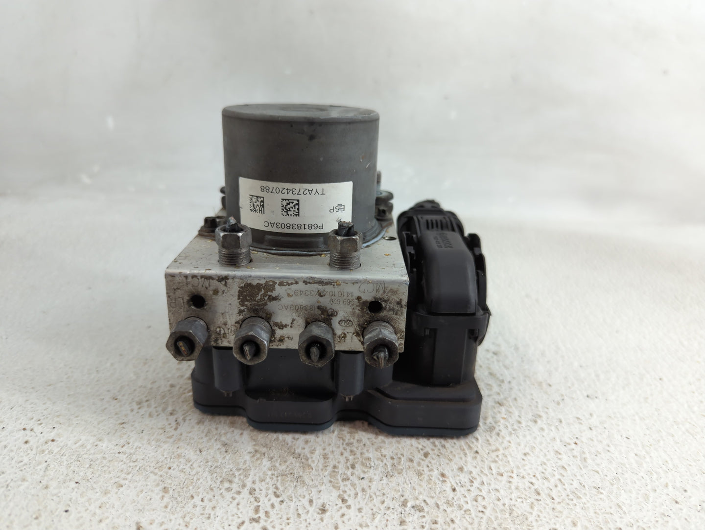 2015-2016 Chrysler Town & Country ABS Pump Control Module Replacement P/N:P68183803AC Fits Fits 2015 2016 2017 2018 2019 202