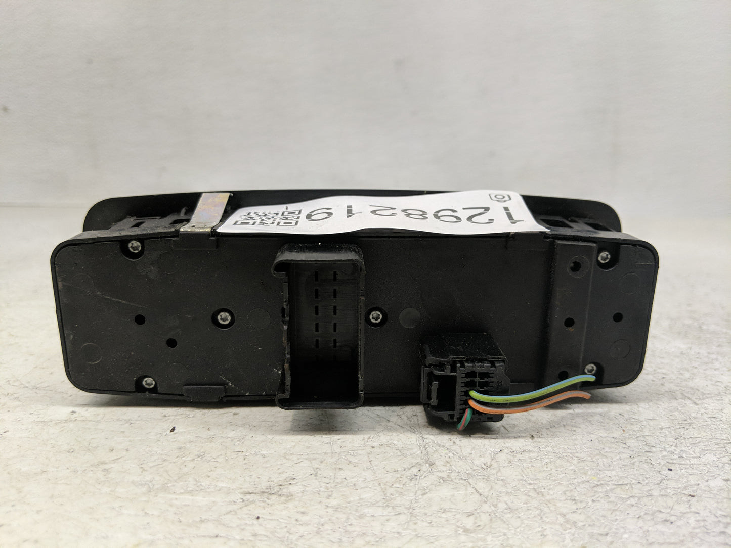 2012-2016 Chrysler Town & Country Master Power Window Switch Replacement Driver Side Left P/N:10 0914 31 68110871AA Fits OEM
