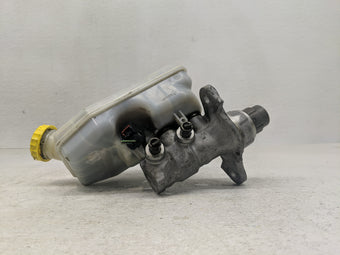 compare product 2012-2016 Chrysler Town & Country Brake Master Cylinder 1302312