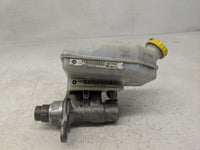 2012-2016 Chrysler Town & Country Brake Master Cylinder 1302312 - Oemusedautoparts1.com