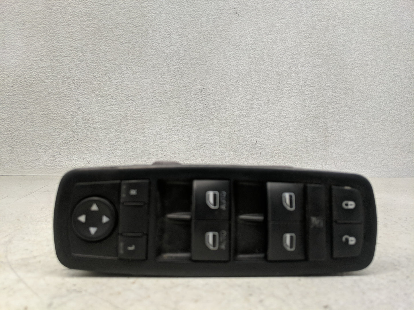 2012-2016 Chrysler Town & Country Master Power Window Switch Replacement Driver Side Left P/N:10 0914 31 68110871AA Fits OEM