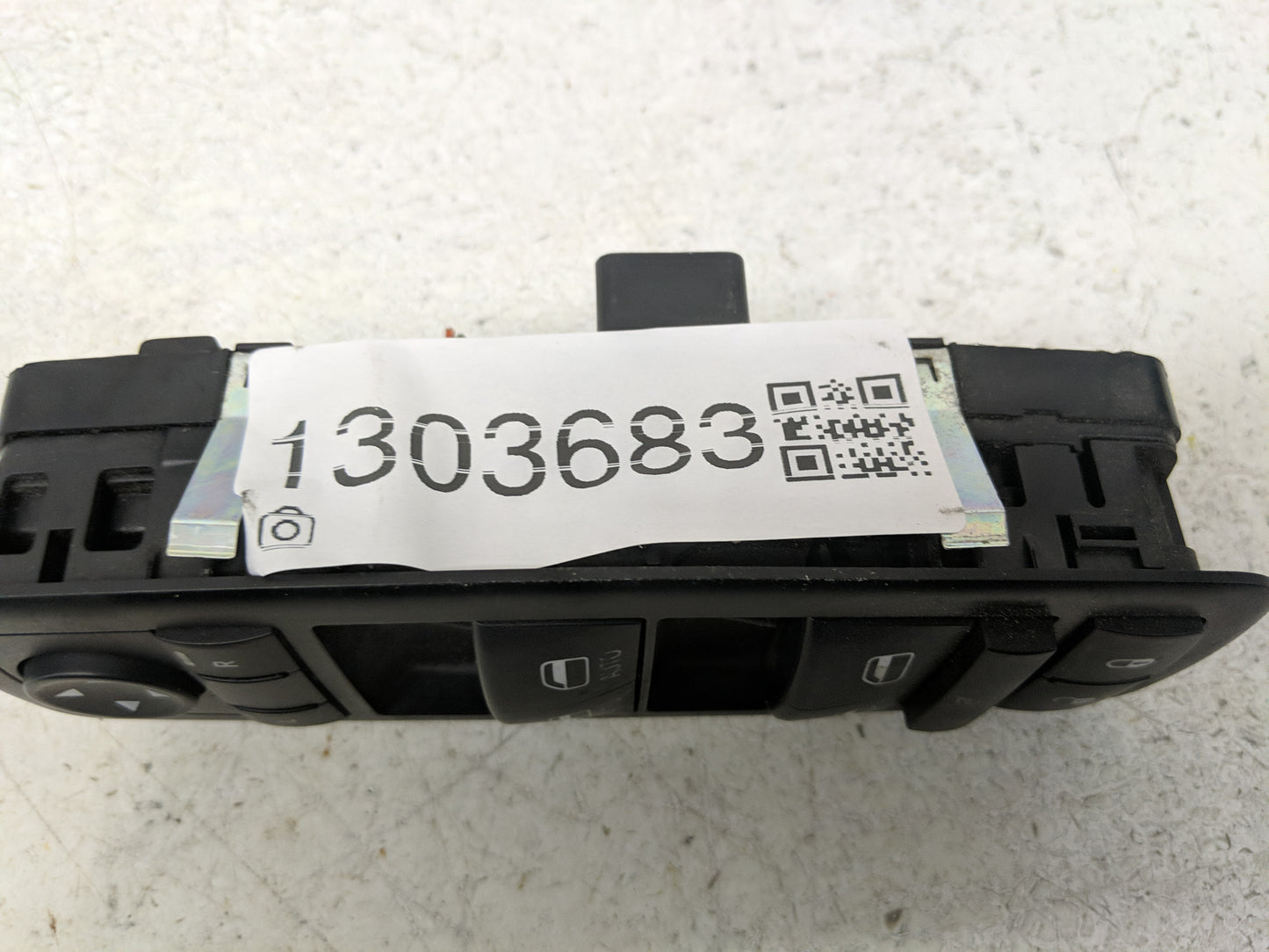 2012-2016 Chrysler Town & Country Master Power Window Switch Replacement Driver Side Left P/N:10 0914 31 68110871AA Fits OEM