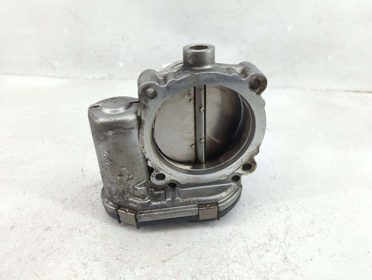 2011-2016 Chrysler Town & Country Throttle Body P/N:05184349AC Fits OEM Used Auto Parts - Oemusedautoparts1.com