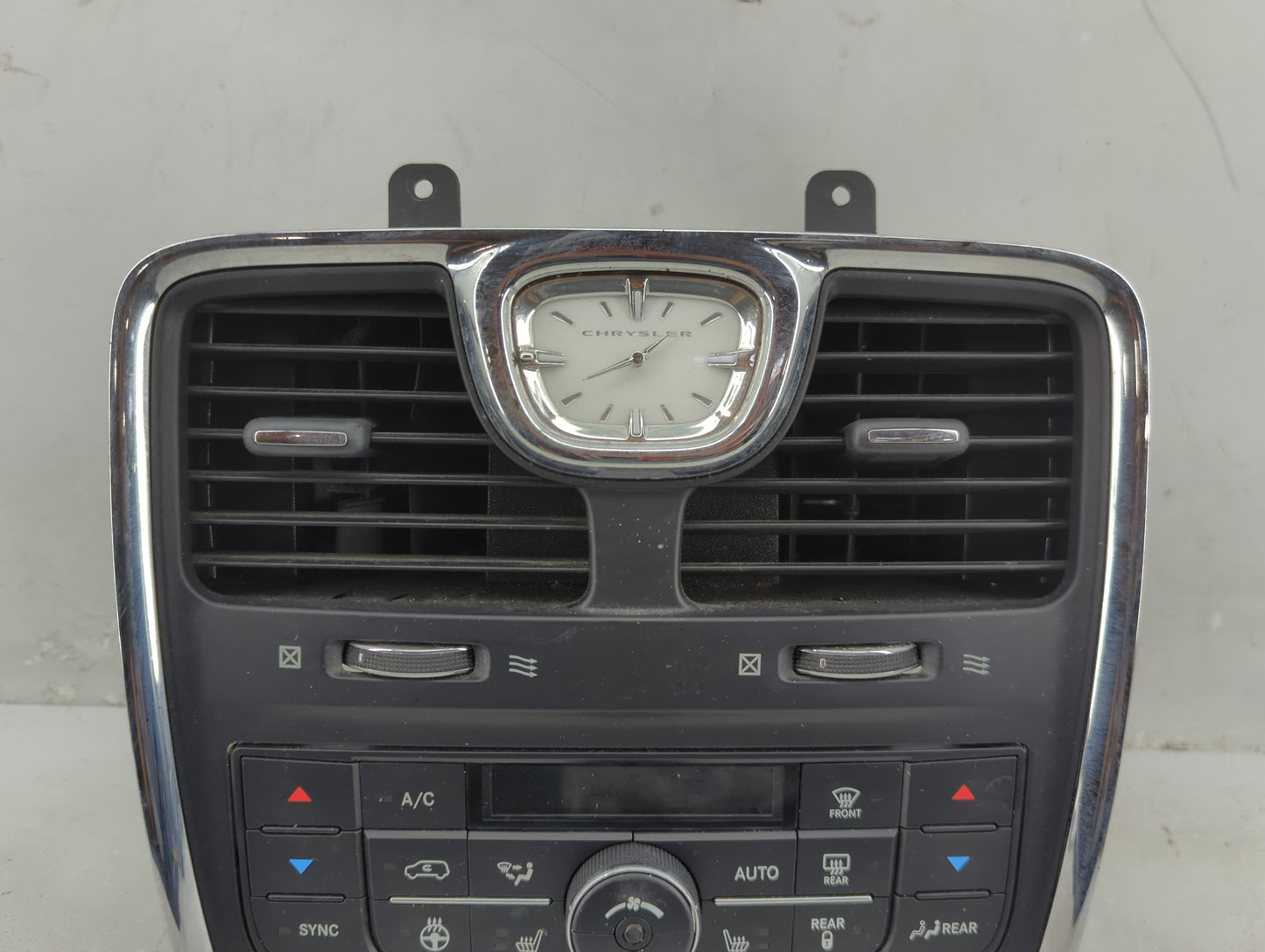 2011-2016 Chrysler Town & Country Climate Control Module Temperature AC/Heater Replacement P/N:55111367AG Fits OEM Used Auto