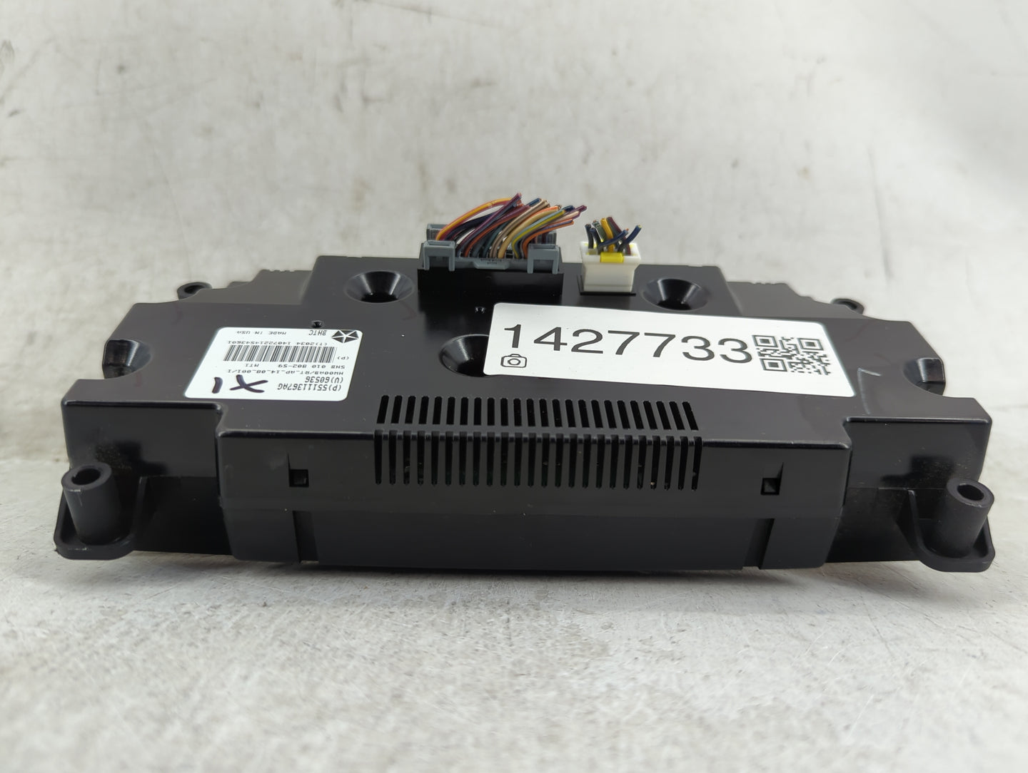 2011-2016 Chrysler Town & Country Climate Control Module Temperature AC/Heater Replacement P/N:55111367AG Fits OEM Used Auto