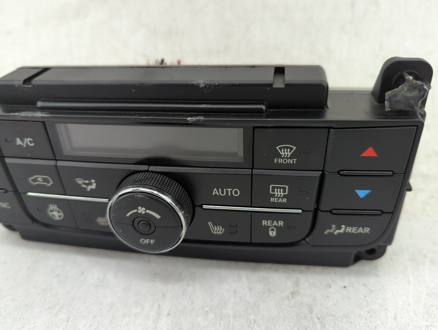 2011-2016 Chrysler Town & Country Climate Control Module Temperature AC/Heater Replacement P/N:55111367AG Fits OEM Used Auto