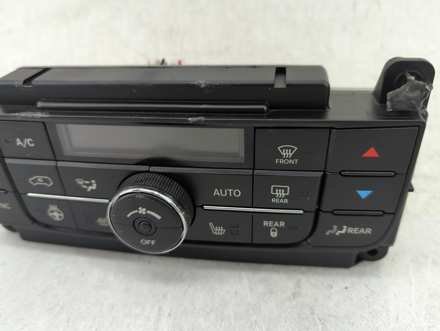 2011-2016 Chrysler Town & Country Climate Control Module Temperature AC/Heater Replacement P/N:55111367AG Fits OEM Used Auto