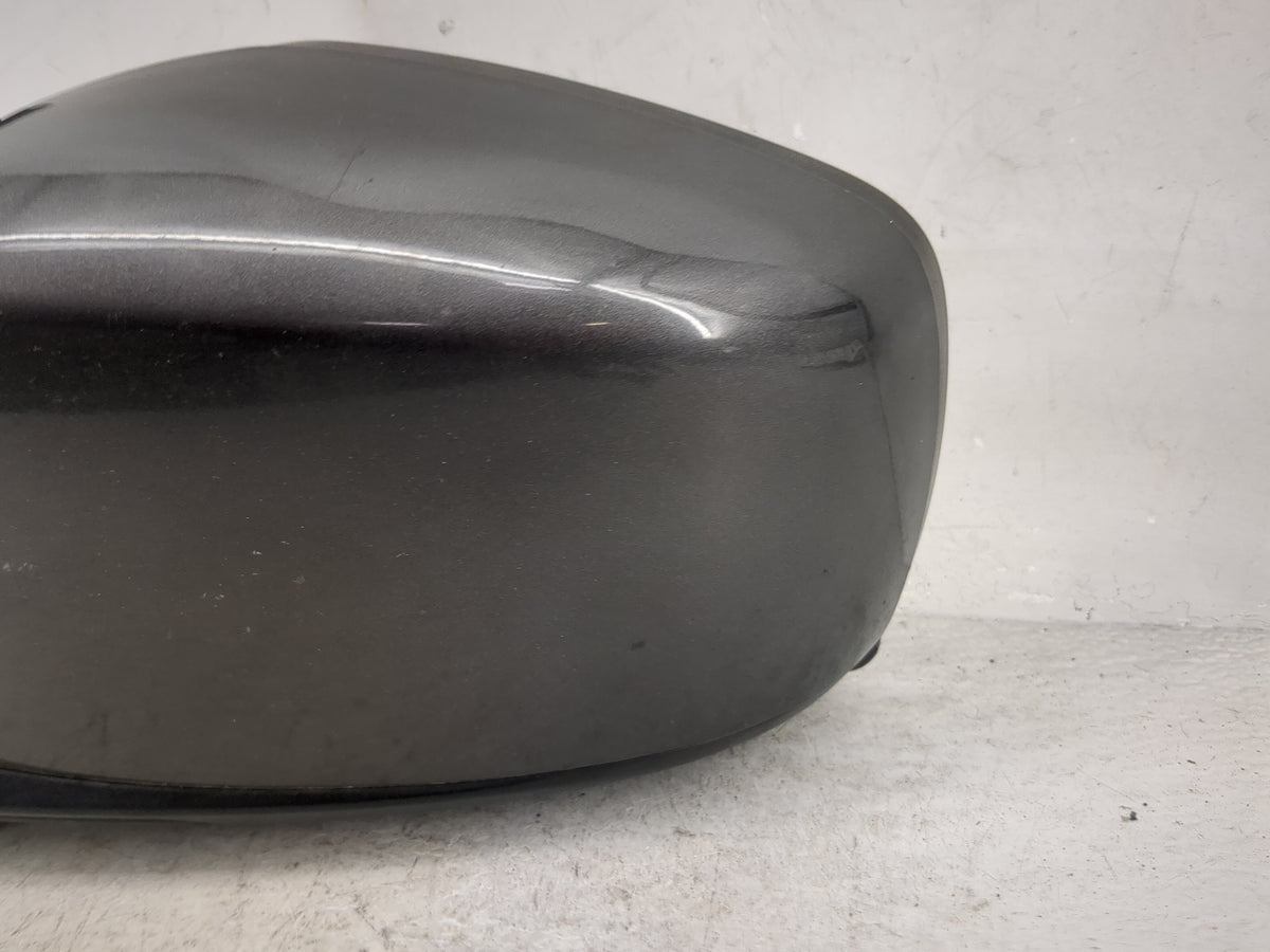 2011-2016 Chrysler Town & Country Driver Side View Mirror - Left Door Mirror OEM Used - Oemusedautoparts1.com