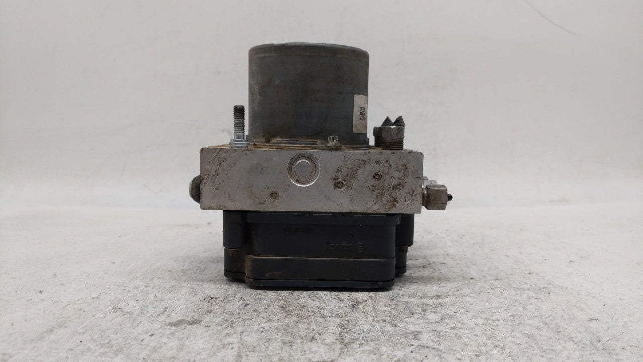 2014 Chrysler Town & Country ABS Pump Control Module Replacement P/N:P68183803AC Fits OEM Used Auto Parts - Oemusedautoparts