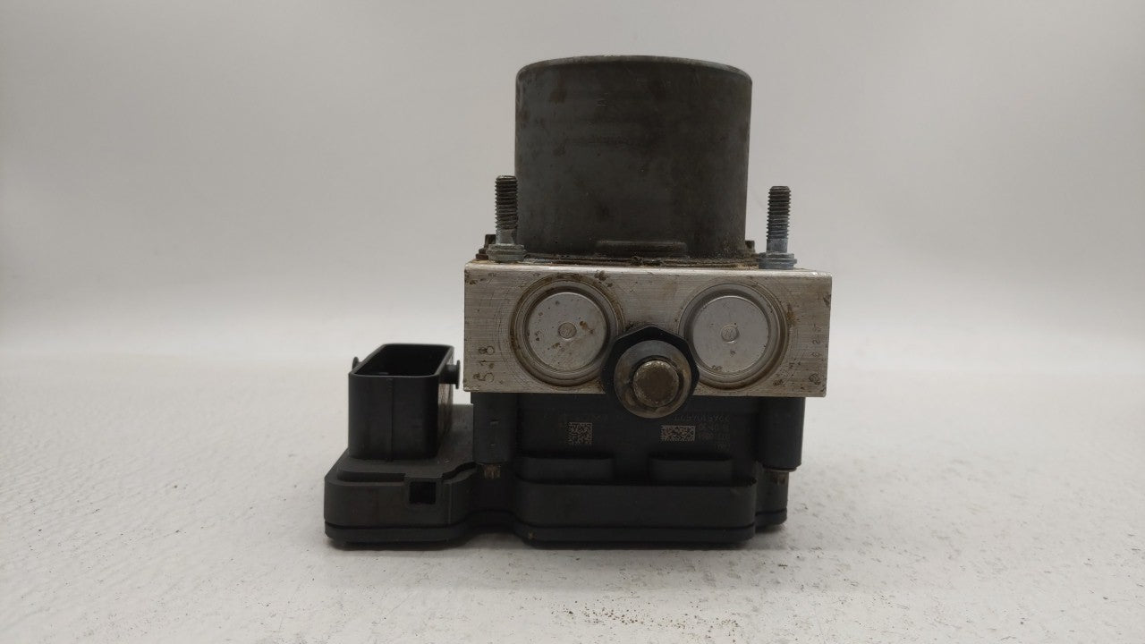2014 Chrysler Town & Country ABS Pump Control Module Replacement P/N:P68183803AC Fits OEM Used Auto Parts - Oemusedautoparts