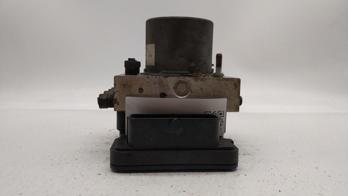 2014 Chrysler Town & Country Anti-Lock Brake ABS Pump Module Actuator OEM P/N:P68183803AC Fits OEM Used Auto Parts - Oemused
