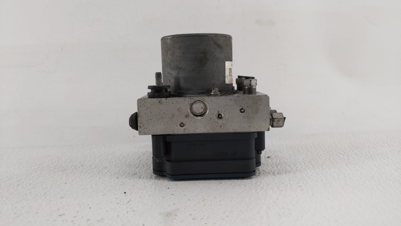 2014 Chrysler Town & Country ABS Pump Control Module Replacement P/N:P68183803AC Fits OEM Used Auto Parts - Oemusedautoparts
