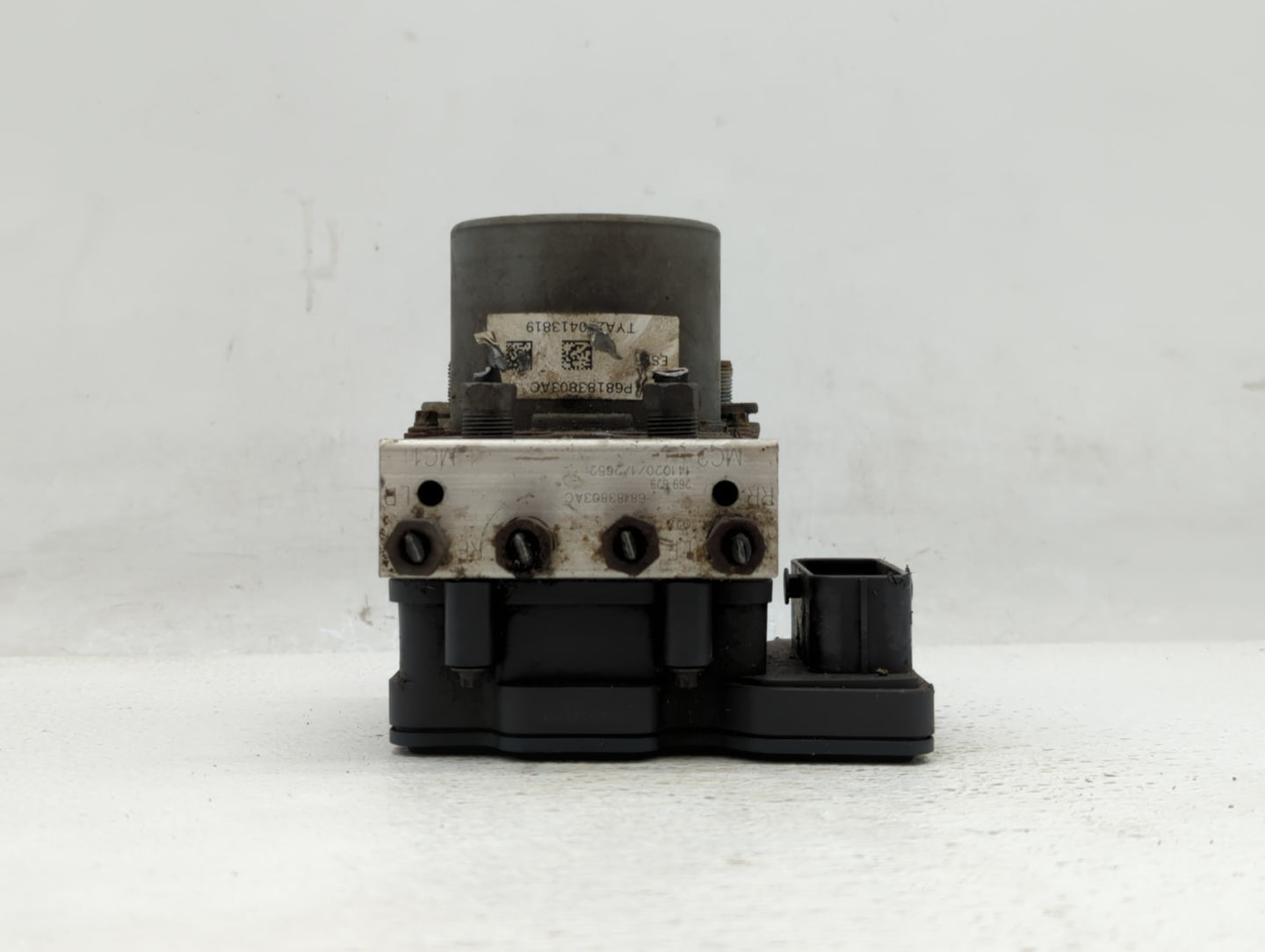 2014 Chrysler Town & Country ABS Pump Control Module Replacement P/N:68183803AC P68183803AC Fits OEM Used Auto Parts - Oemus