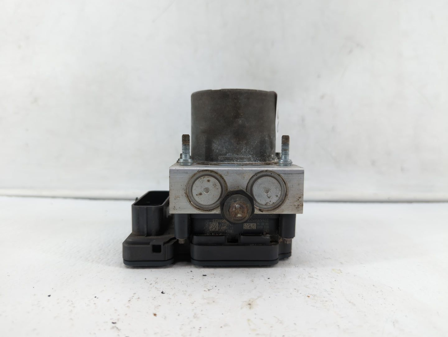 2014 Chrysler Town & Country ABS Pump Control Module Replacement P/N:68183803AC P68183803AC Fits OEM Used Auto Parts - Oemus
