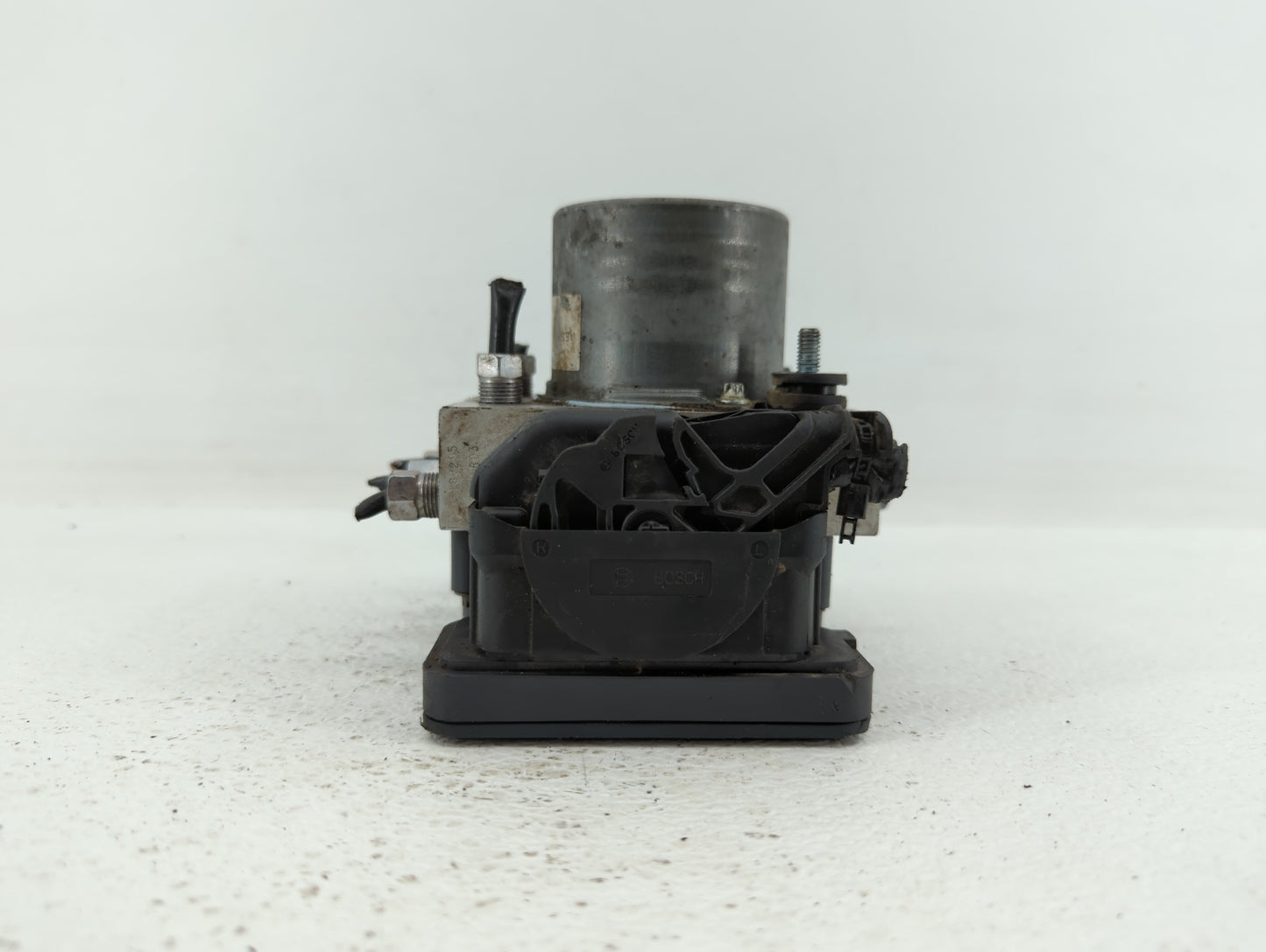 2014 Chrysler Town & Country ABS Pump Control Module Replacement P/N:68183803AC P68183803AC Fits OEM Used Auto Parts - Oemus
