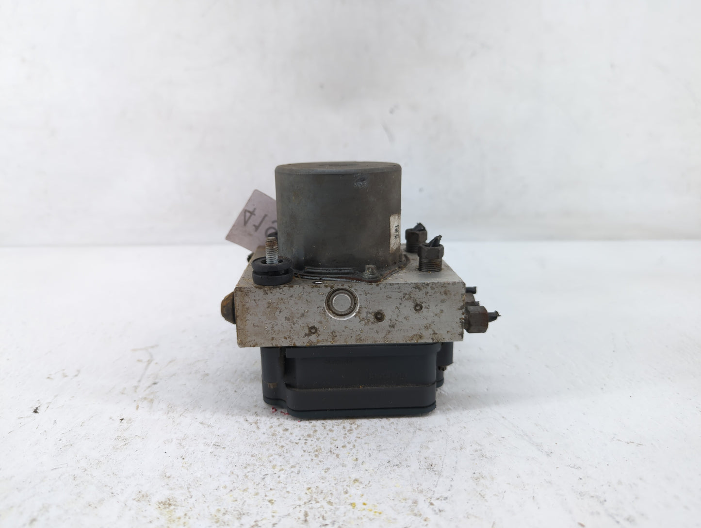 2014 Chrysler Town & Country ABS Pump Control Module Replacement P/N:68183803AC P68183803AC Fits OEM Used Auto Parts - Oemus