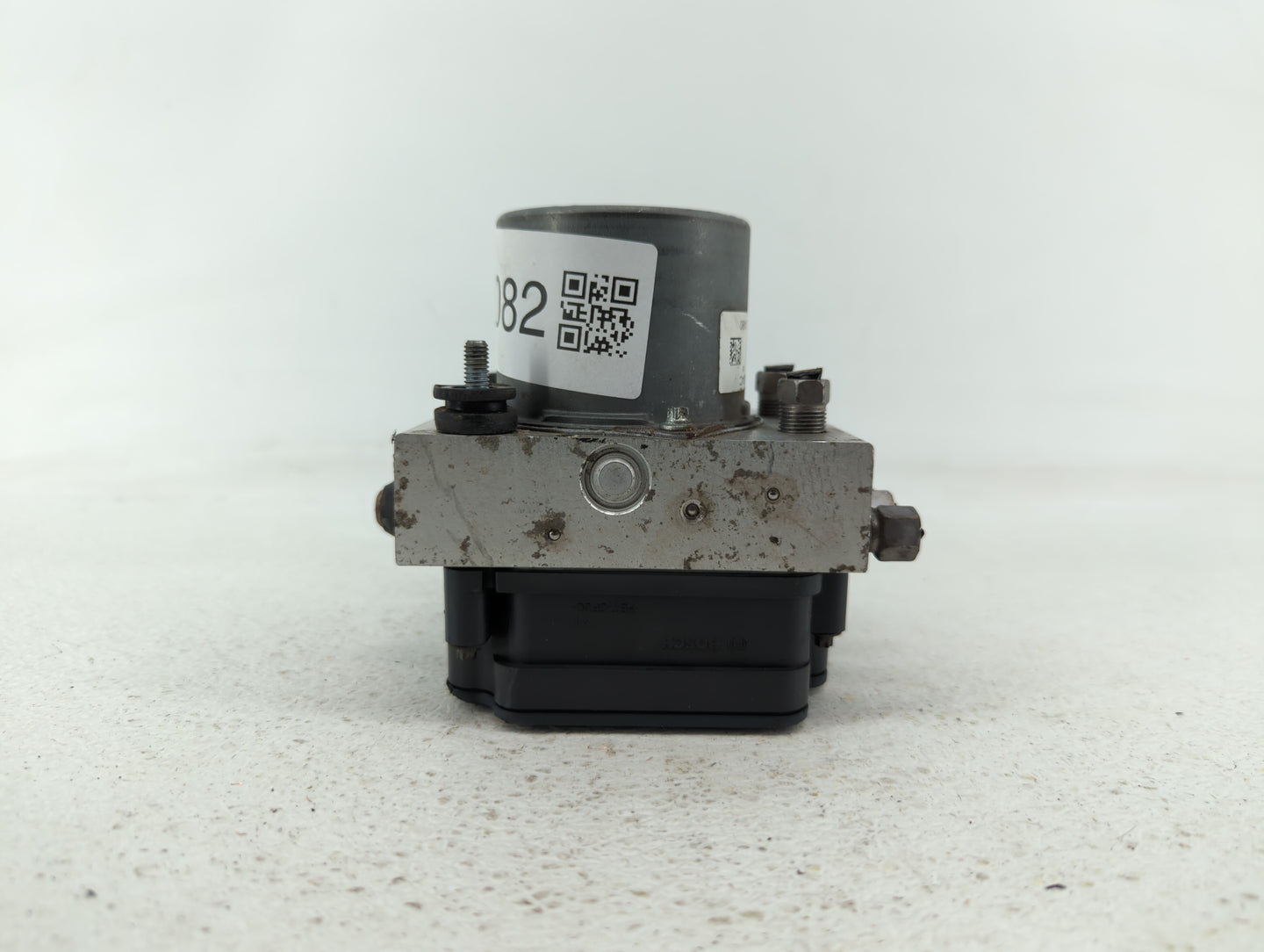 2014 Chrysler Town & Country ABS Pump Control Module Replacement P/N:P68183803AC Fits OEM Used Auto Parts - Oemusedautoparts