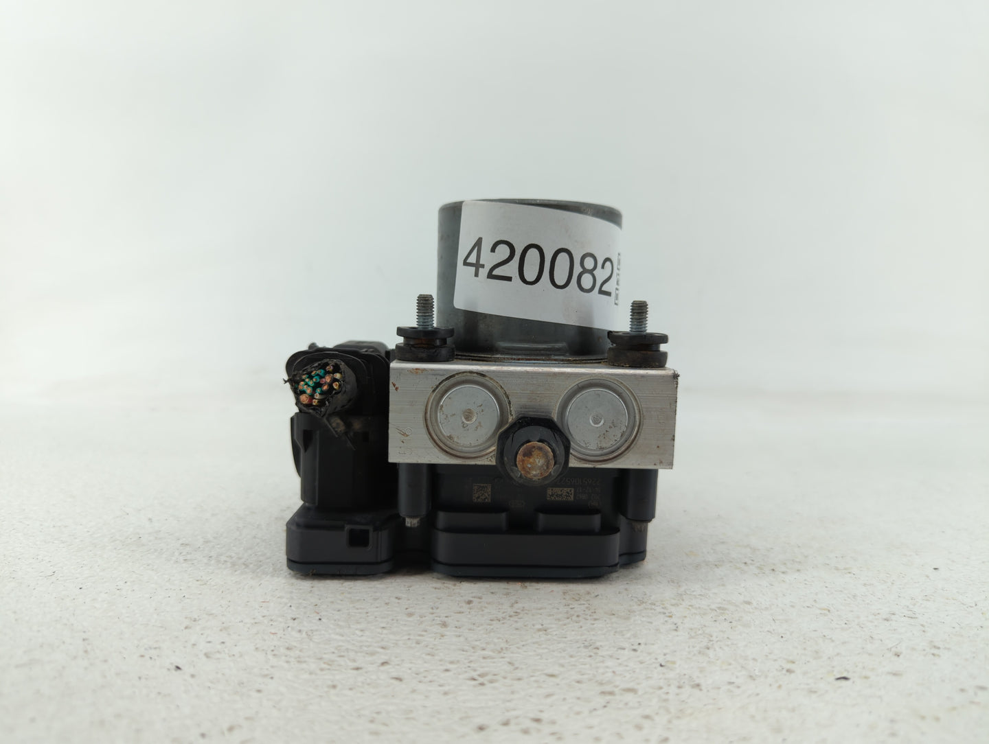 2014 Chrysler Town & Country ABS Pump Control Module Replacement P/N:P68183803AC Fits OEM Used Auto Parts - Oemusedautoparts