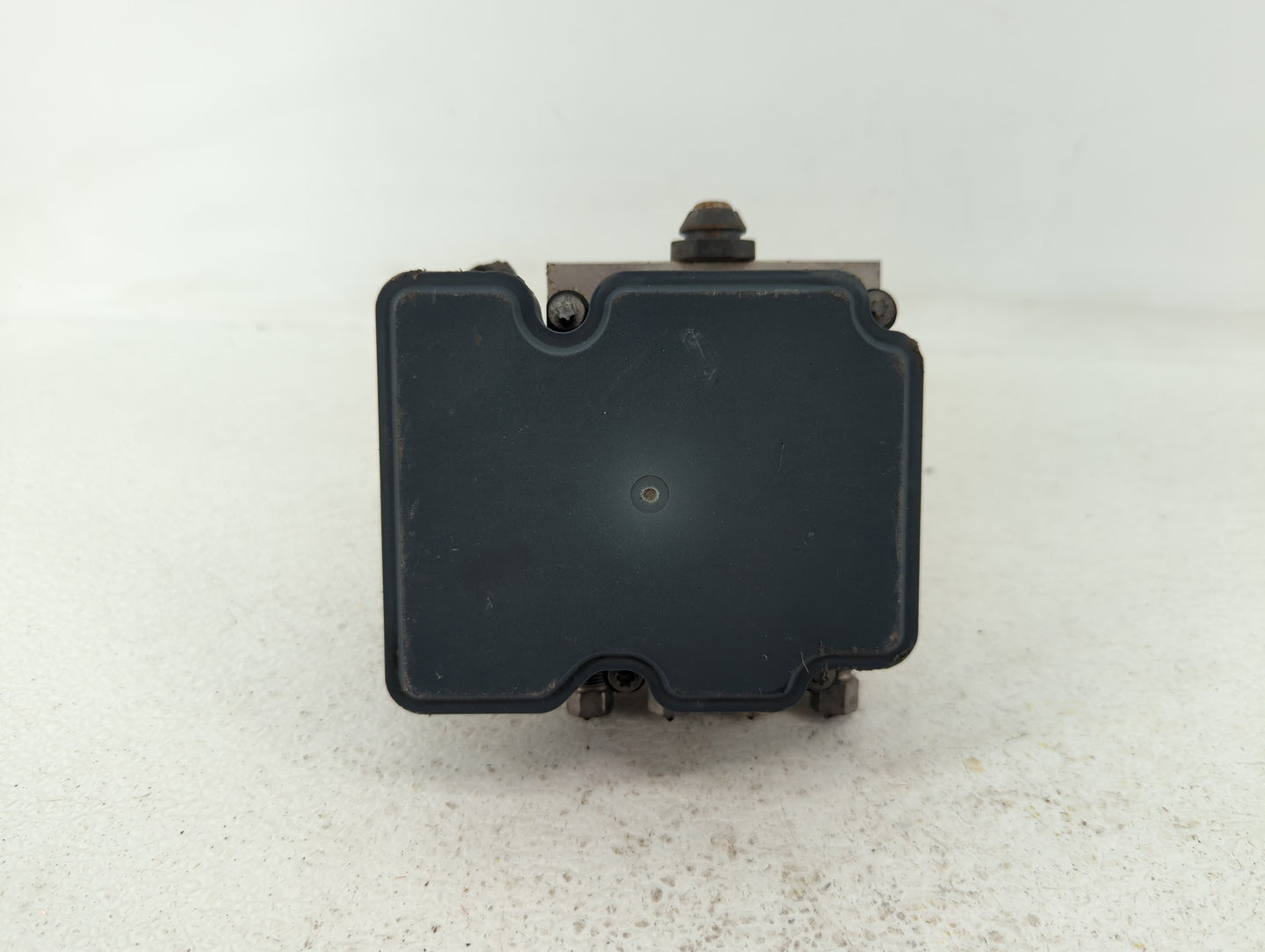 2014 Chrysler Town & Country ABS Pump Control Module Replacement P/N:P68183803AC Fits OEM Used Auto Parts - Oemusedautoparts