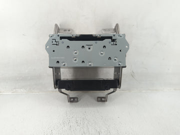 2012-2016 Chrysler Town & Country Am Fm Cd Player Radio Receiver - Oemusedautoparts1.com