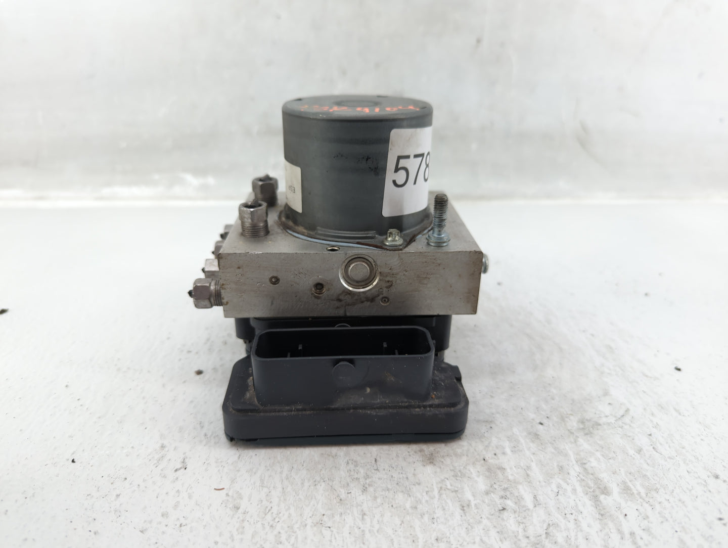 2014 Chrysler Town & Country ABS Pump Control Module Replacement P/N:68183803AC Fits OEM Used Auto Parts - Oemusedautoparts1