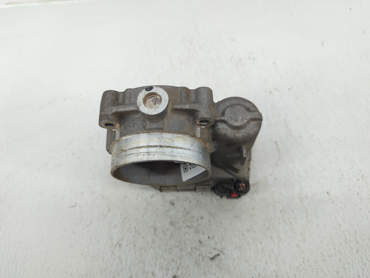 2011-2016 Chrysler Town & Country Throttle Body P/N:05184349AC Fits OEM Used Auto Parts - Oemusedautoparts1.com
