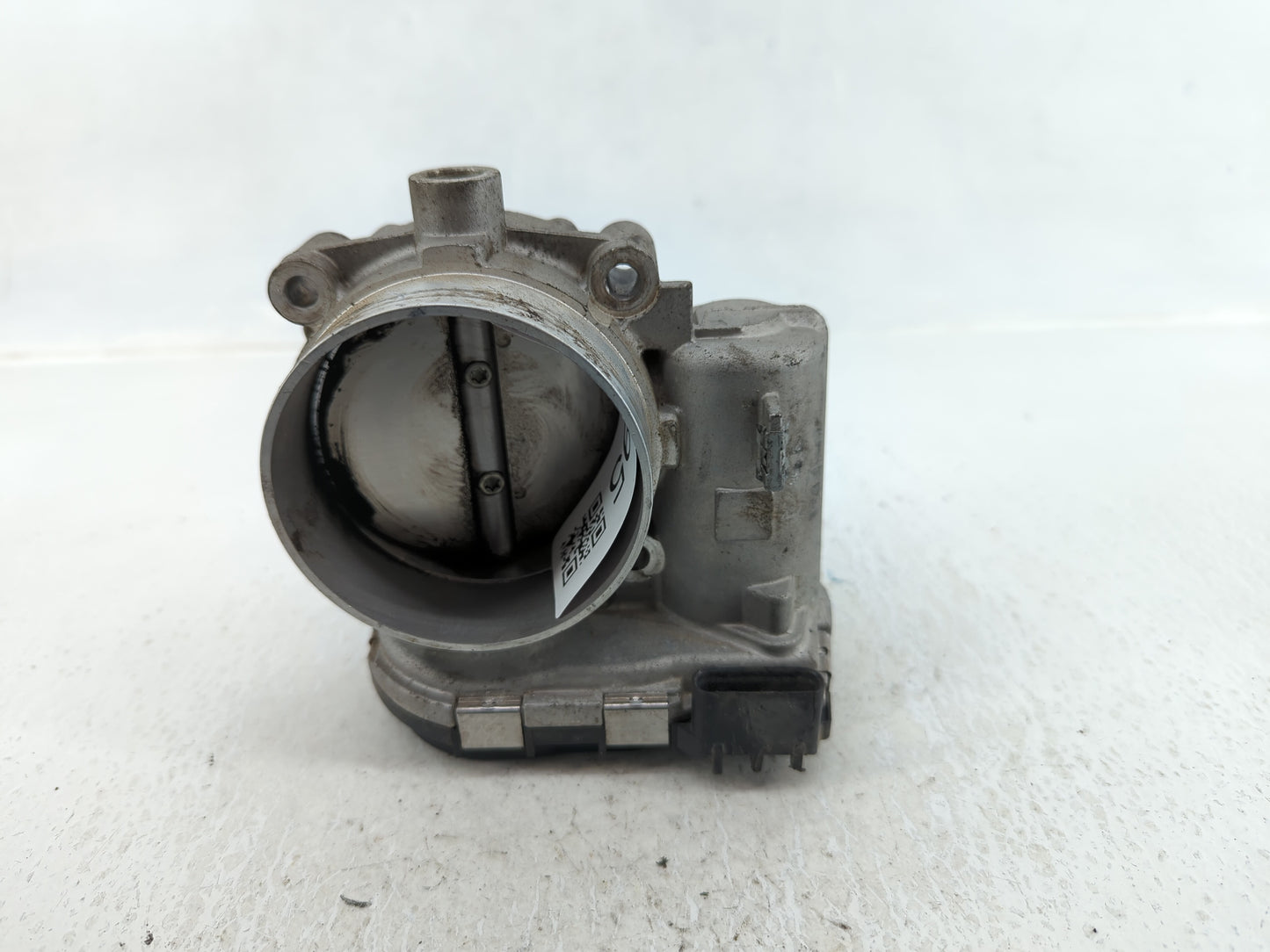 2011-2016 Chrysler Town & Country Throttle Body P/N:- 280 750 570 05184349AC Fits OEM Used Auto Parts - Oemusedautoparts1.co