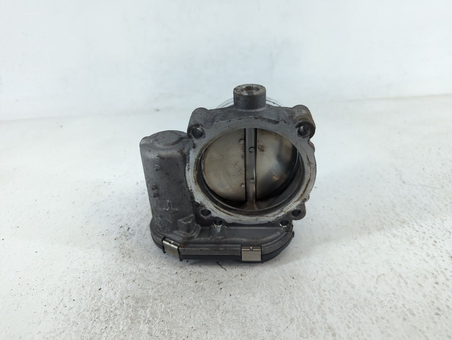 2011-2016 Chrysler Town & Country Throttle Body P/N:05184349AC Fits OEM Used Auto Parts - Oemusedautoparts1.com
